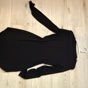 Elegant Black Long Sleeve Dress